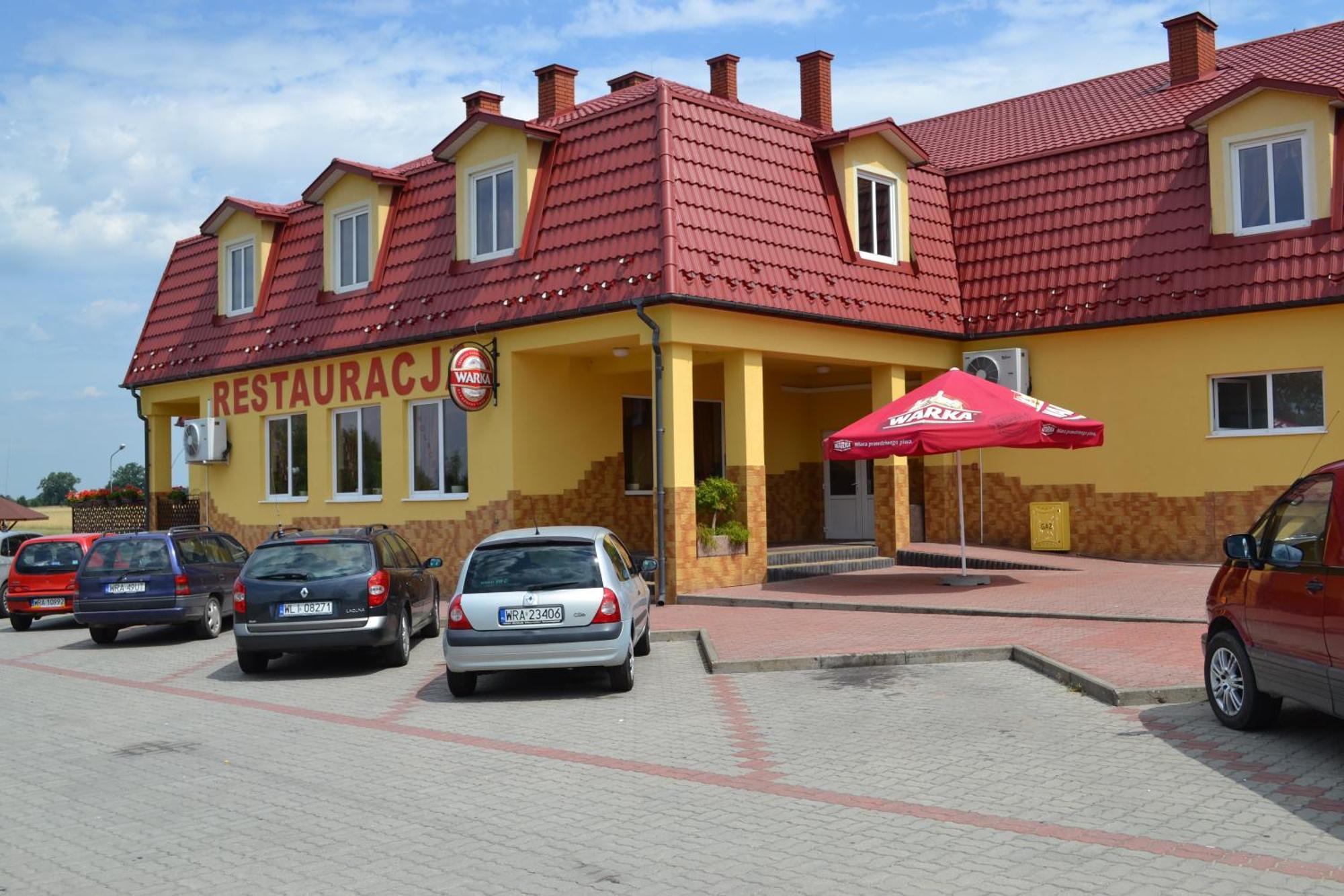 Hotel I Restauracja Jaskolka Alojzow Екстер'єр фото